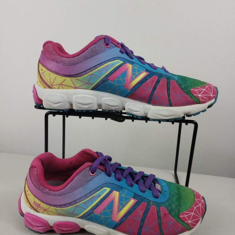 NEW BALANCE LACE-UP RUNNING Sz 1M Girls Sneakers - Picture 5 of 12